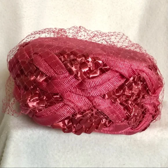 Vintage 1960’s Berne Fabric and Straw Pillbox Hat Vintage Straw Pillbox Hat With Veil, 1950s-1960s Hat  main image 2